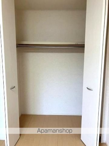 フロンティアの内装写真