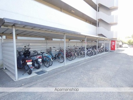 メゾンドール中寺[6LDK/100m2]の共用部3