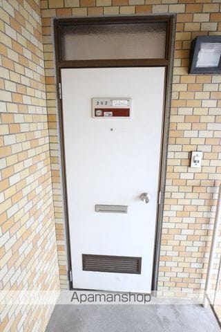 メゾン西岩国IIの内装写真