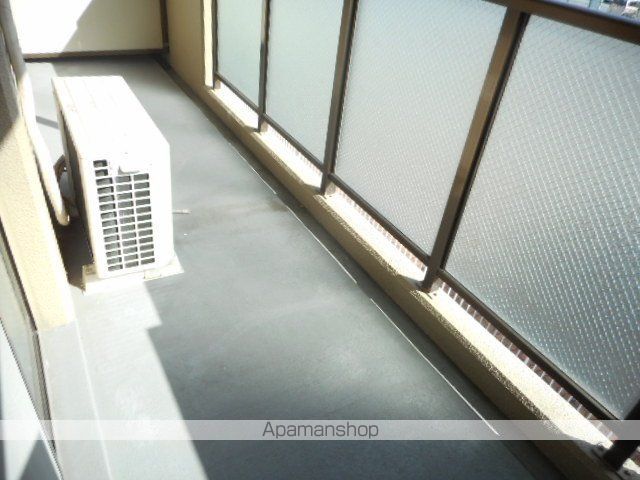 グリーンフォレストの内装写真