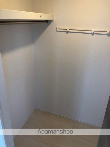 クレストの内装写真