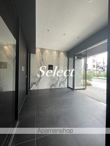 SHOKEN RESIDENCE横浜WESTの玄関写真