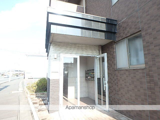 ルシード池田の玄関写真