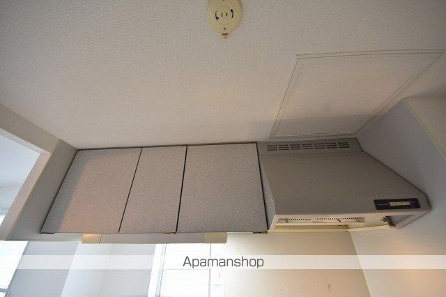 クリスタルリバー参番館の内装写真