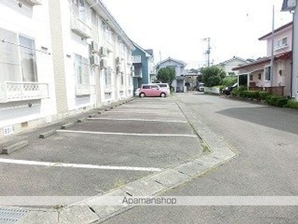 岩手県滝沢市葉の木沢山[1K/28.56m2]の共用部1