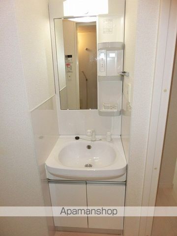 COSUMO UEARATAの内装写真
