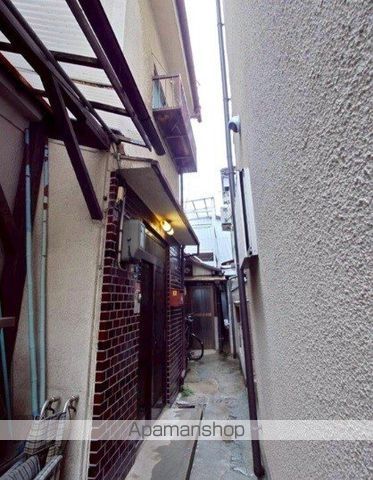 中宮3丁目 貸家の玄関写真