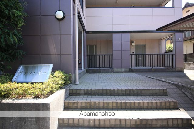 アンソレイニの玄関写真
