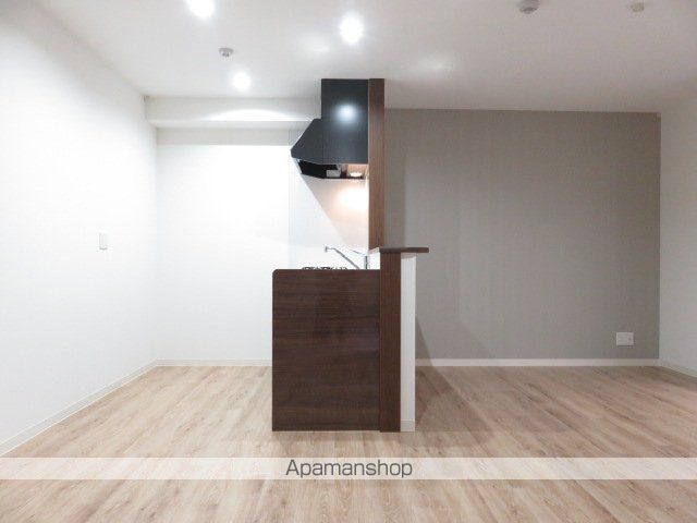 カリエンなめだの内装写真