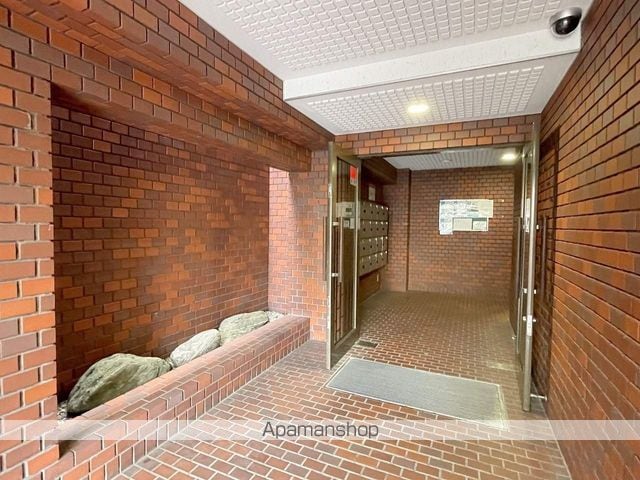青風ハイツの玄関写真