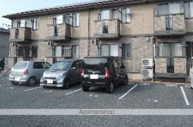 フルハウス A棟の外観写真