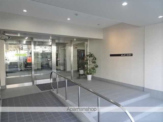 シャトー西梅田の玄関写真