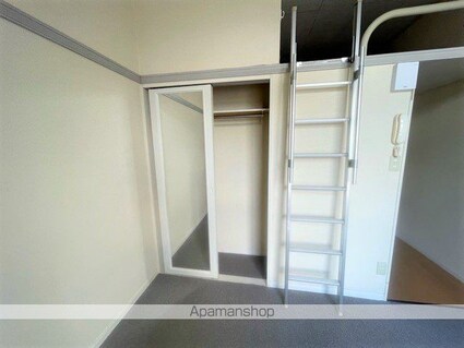 レオパレス芝茶屋[1K/20.28m2]の収納