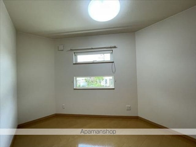 2戸建貸家A棟の内装写真