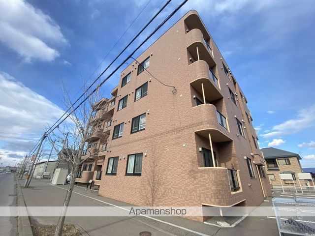 ジェルメ吉川町の外観写真