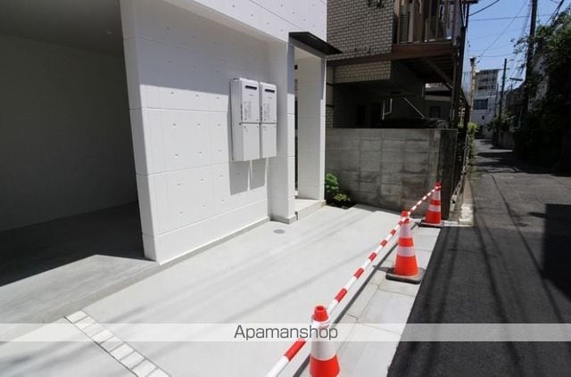 グランクオール大和町の玄関写真