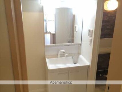 マンション旭[1LDK/48.6m2]のトイレ