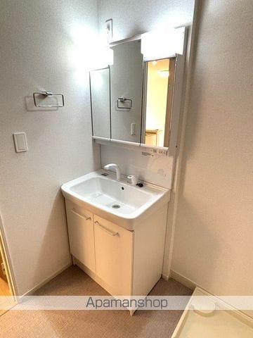 ロワイヤルフジガーデンBの内装写真