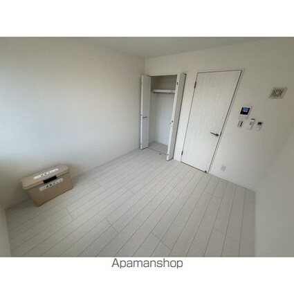 ＭＱｕａｒｔｏ本千葉[1K/20.7m2]のリビング・居間1