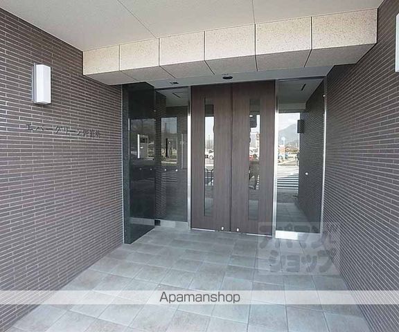エバーグリーン御薗橋の玄関写真