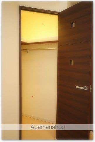 クラウンハイム北心斎橋フラワーコートの内装写真