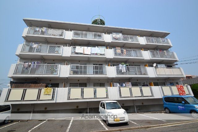 パールハイツ川西の外観写真