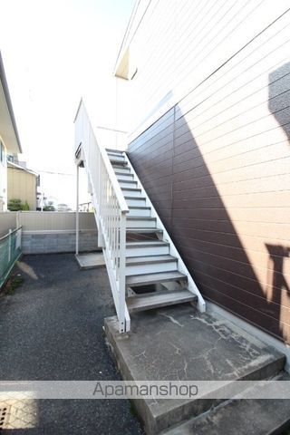 ニューシティMTの玄関写真