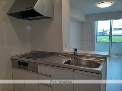 ララ・セゾン[1LDK/50.18m2]のキッチン