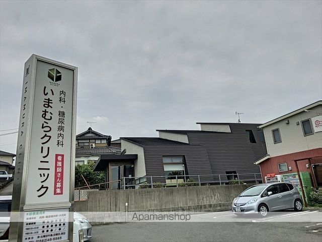 クレストリアの周辺写真