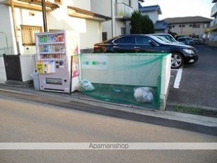 石井ハイツ[3DK/53.55m2]の外観3