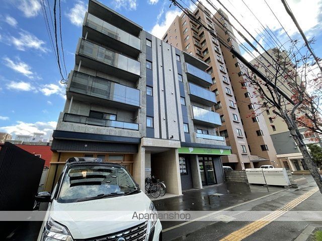 リヒトラーレ円山の外観写真