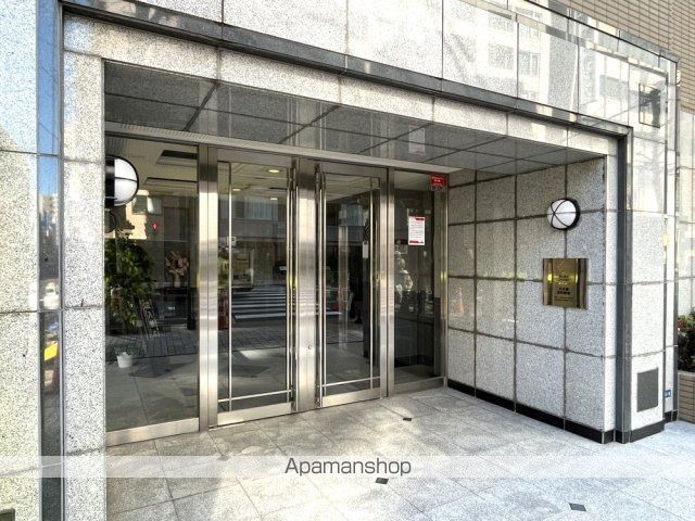 パレステュディオ日本橋浜町駅前の玄関写真