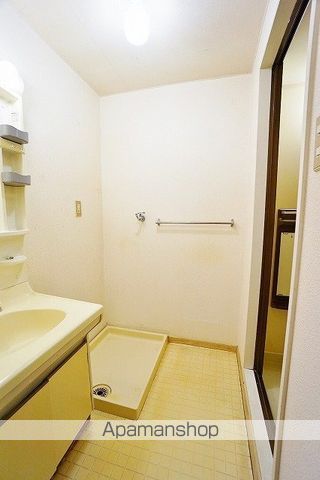 サンパレス中田4の内装写真