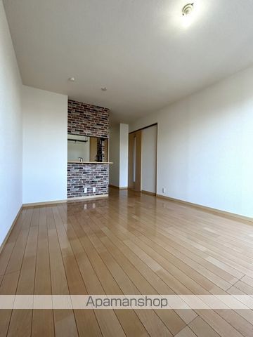 ファミーユ東貝塚の内装写真