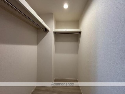 ＢＲＡＮＳＩＡ出町（ブランシア）[1LDK/42.79m2]の収納