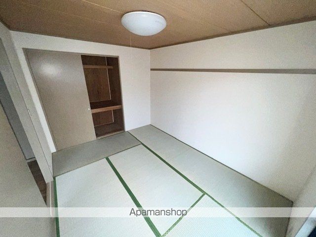 ロイヤルフィーノの内装写真