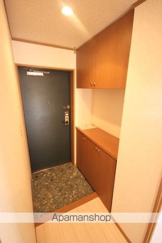 ロイヤルヒルズ牛田旭の内装写真