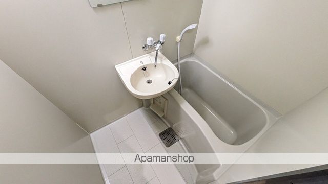 リップルルネ放出の内装写真