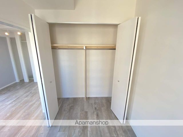 MODENA SIANの内装写真