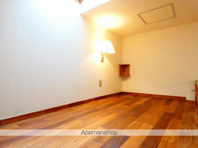 セザンヌ大知波の内装写真