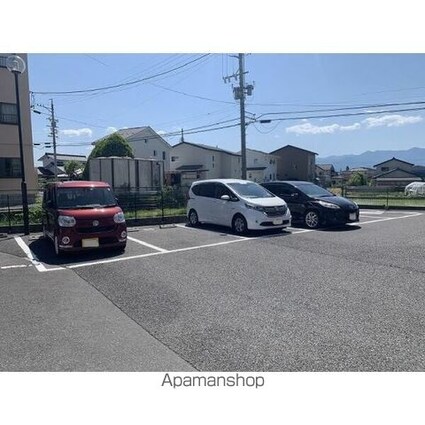 Ｌｅ　ｎｏｒｄ　Ｄ[2LDK/54.15m2]の駐車場