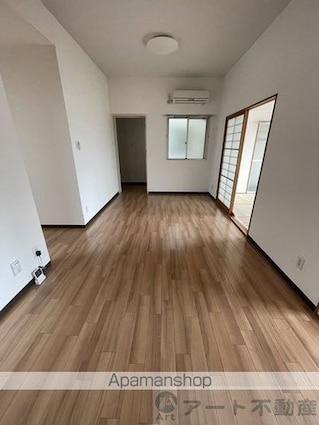 越智ハイツ[3LDK/62.72m2]のリビング・居間