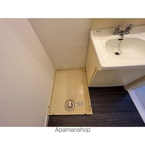 ニューオカダパールマンションの内装写真