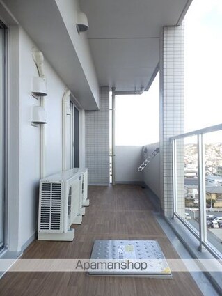 ＡＬＯＦＴⅡ[2LDK/63.58m2]のバルコニー