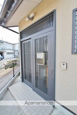 徳島線 鮎喰駅 徒歩27分 2階建 築20年の玄関写真