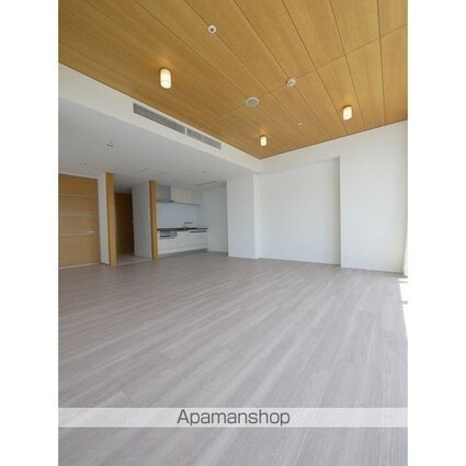 ウエリスアーバン品川タワー[1LDK/83.82m2]の内装2
