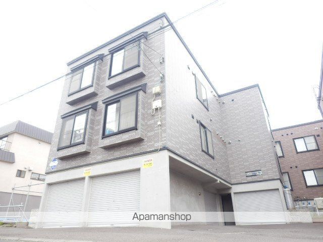 コート月寒の外観写真