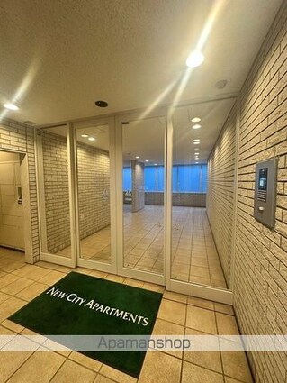 ニューシティアパートメンツ亀戸[1K/27.26m2]のエントランス