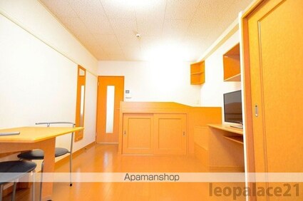 レオパレスＮＡＫＡＢＵＳＡ[1K/23.61m2]の内装1