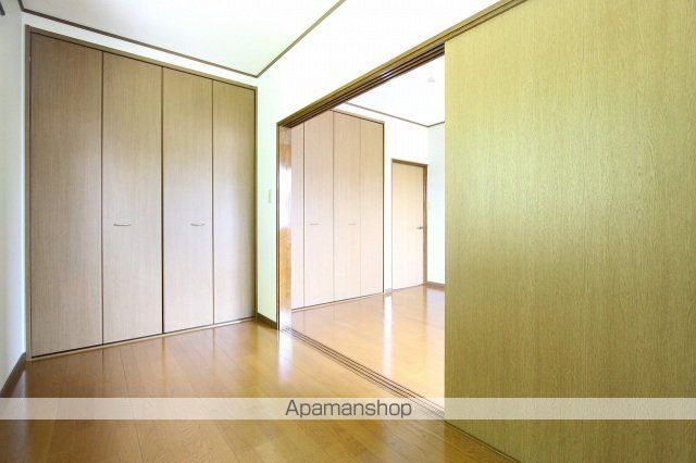 山陽本線 向洋駅 徒歩11分 2階建 築34年の内装写真